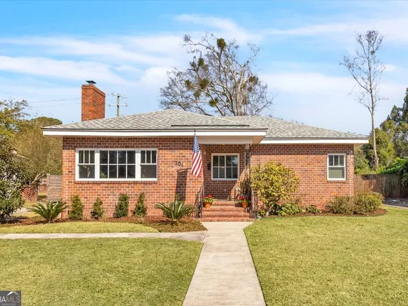 106 E 60th St, Savannah, GA 31405