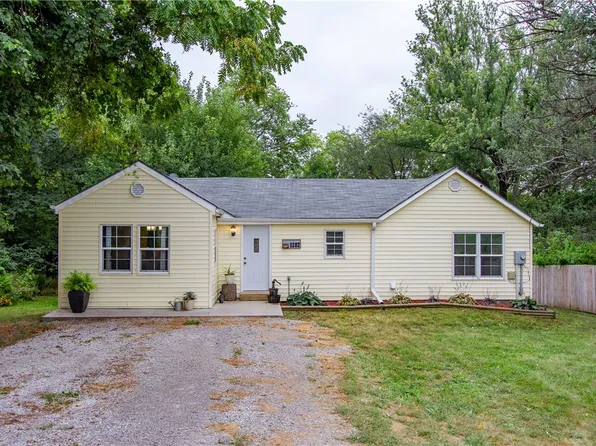 1282 132nd Pl, Knoxville, IA 50138