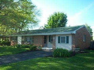 143 E Glenn Rd, Hershey, PA 17033