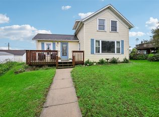 109 E Tuttle St, Norway, IA 52318
