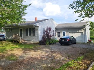 173 County Rd, Milford, ME 04461