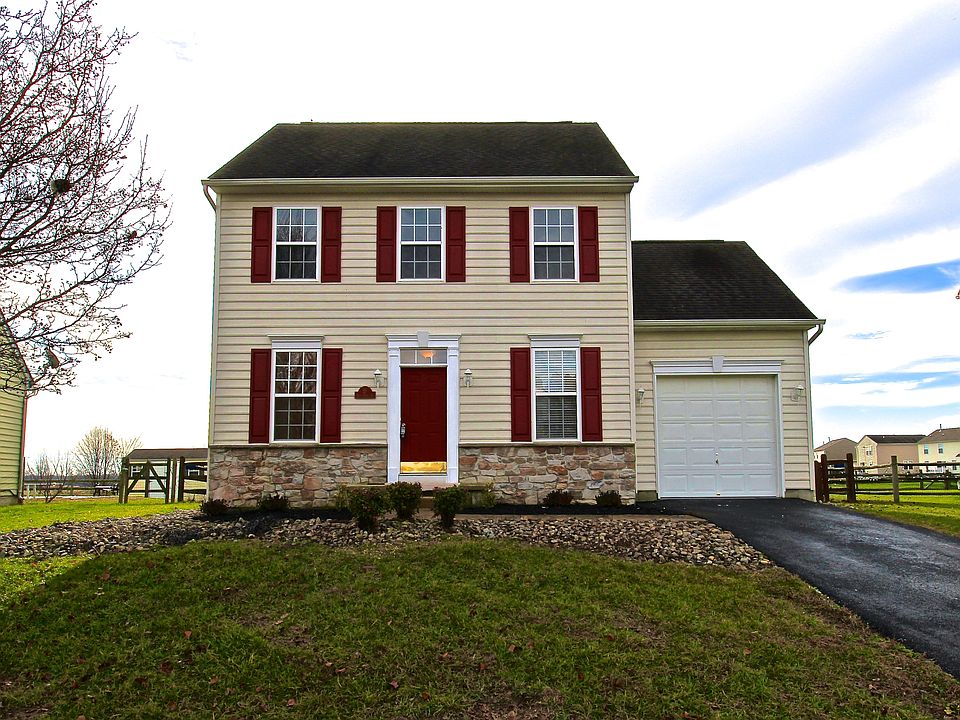 25 White Rabbit Drive