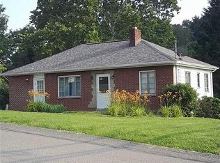 12060 McKee Rd, North Huntingdon, PA 15642