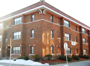 846 N 28th St APT 205, Milwaukee, WI 53208