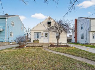 1379 Glenview Rd, Toledo, OH 43614