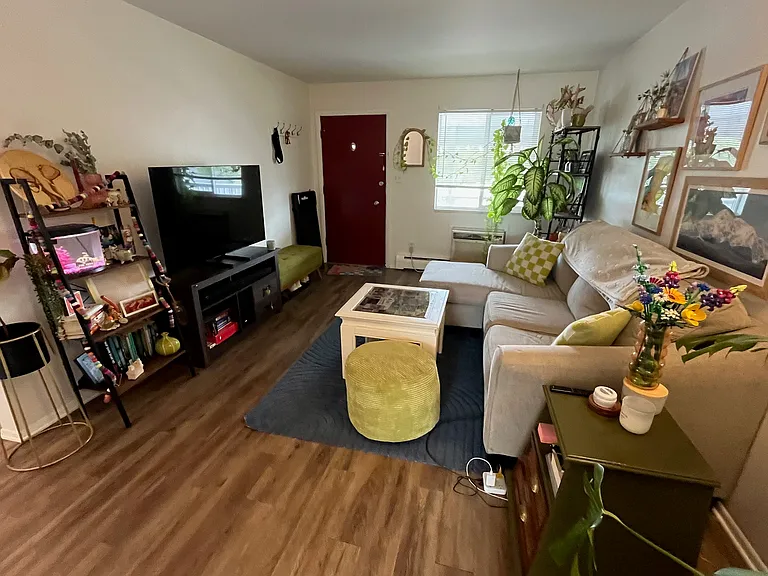 7260 W 20th Ave — Photo 11