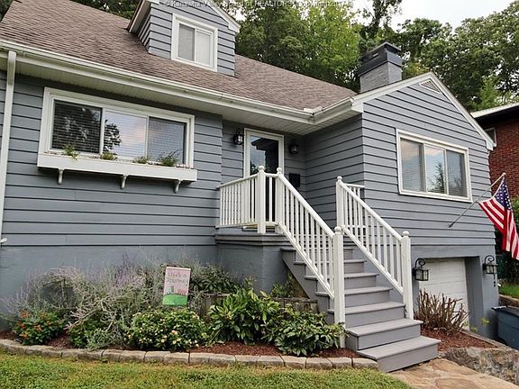 2nd image of 672 Forest Cir