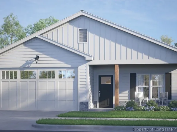 33 Evelene Way, Clinton, NC 28328