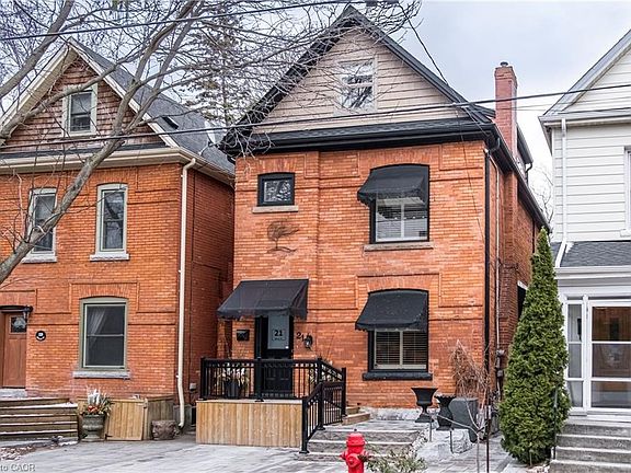 2nd image of 21 Bruce St