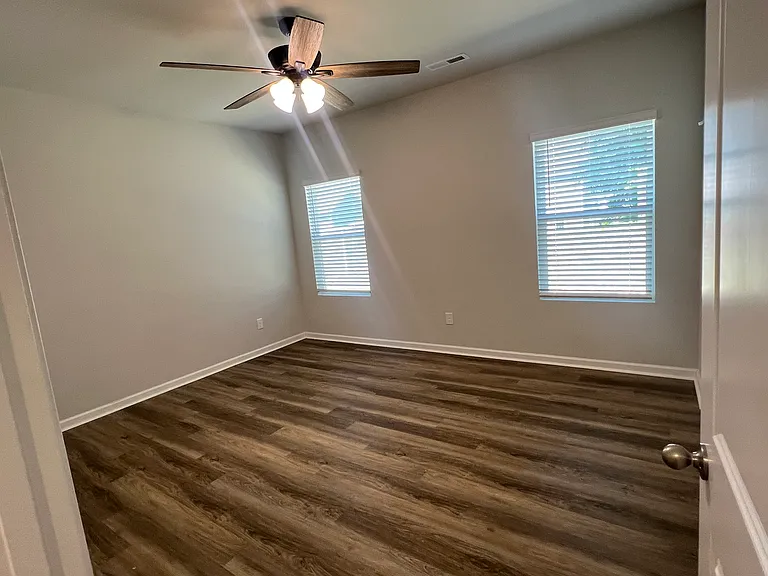 168 N Squires Run Ln — Photo 12
