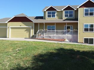 395 Stagecoach Trl, Elizabeth, CO 80107