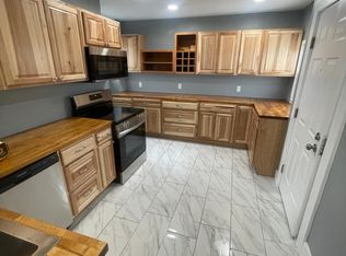 326 Main St #201, Saco, ME 04072