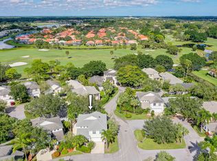 25 Commodore Pl, Palm Beach Gardens, FL 33418