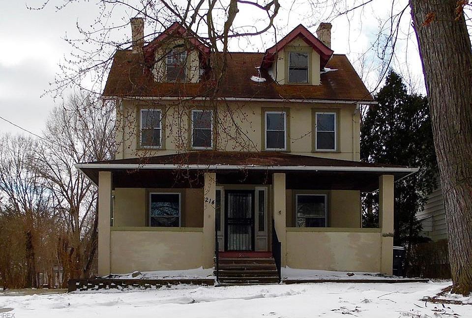 1st image of 214 Wooster St