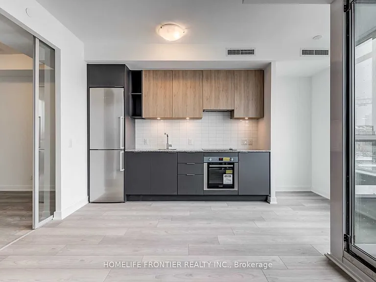 120 Parliament St #406 — Photo 2