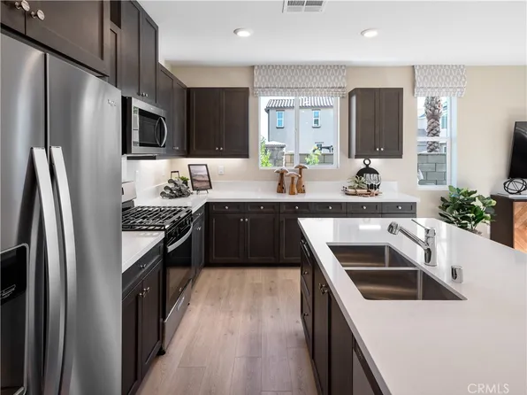 10294 Surge Ln, Riverside, CA 92522