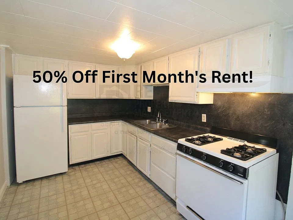 546 Main St #2