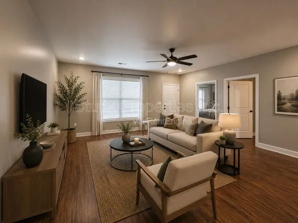 145 Bruin Dr #107, Florence, AL 35630