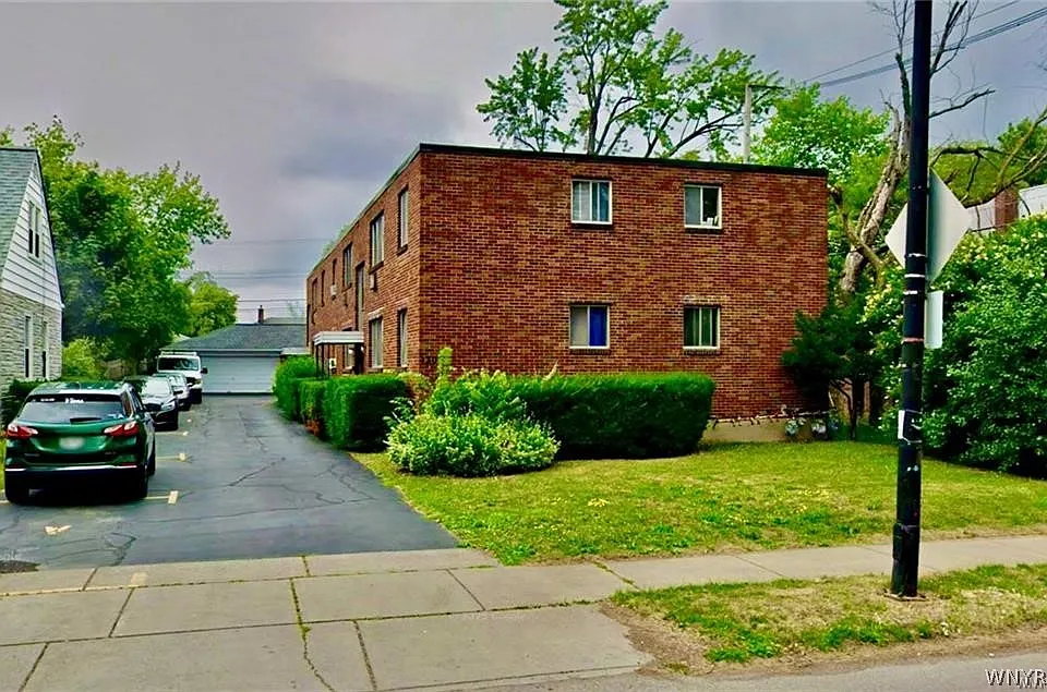 130 Sanders Rd