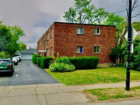 130 Sanders Rd, Buffalo, NY 14216