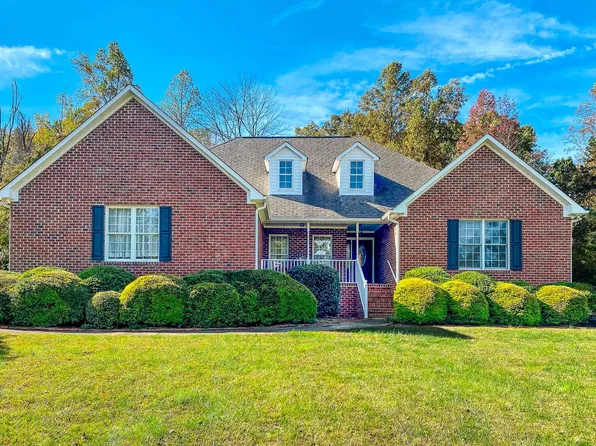 17 Richland Rd, Roxboro, NC 27574