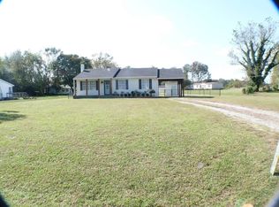 211 Coxs Ln, Shacklefords, VA 23156