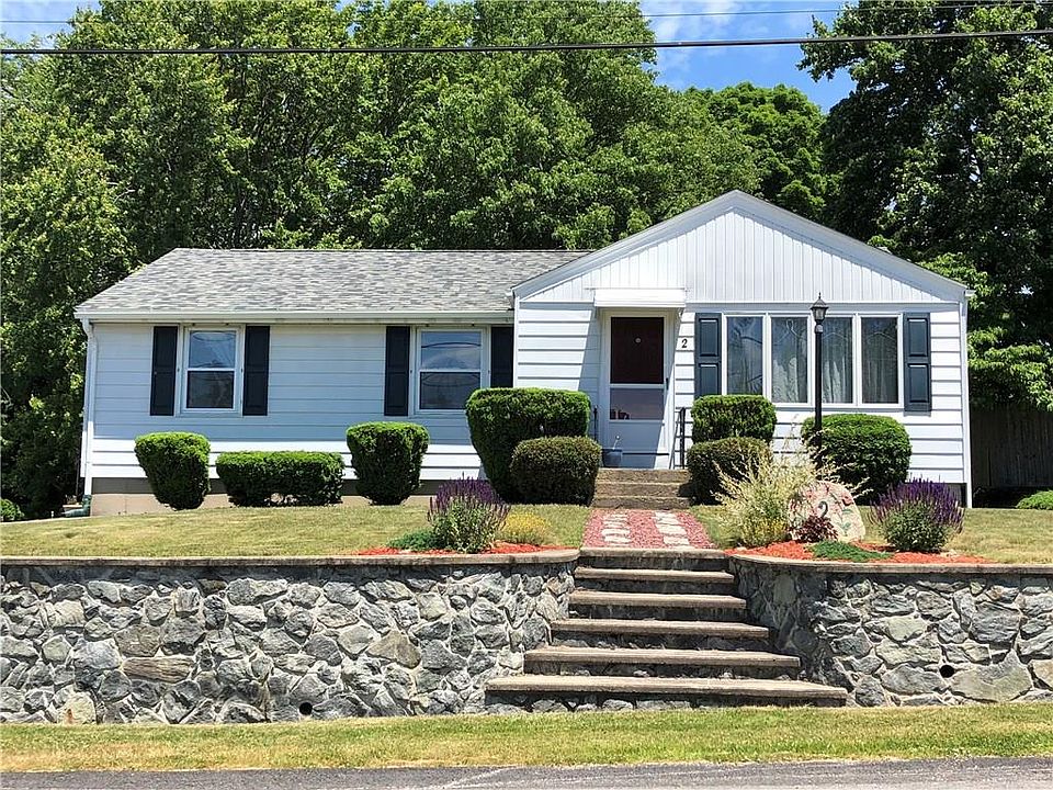 1st image of 2 Buehler Dr