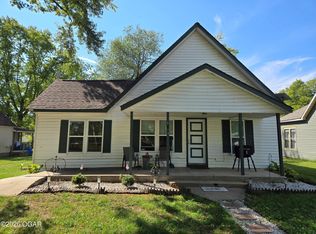 1024 Seneca Ave, Seneca, MO 64865
