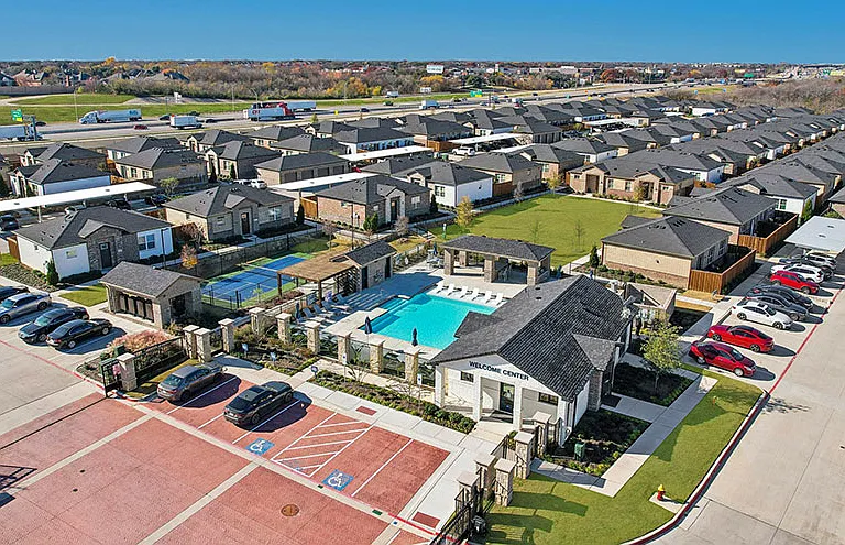 Cadia Grand Prairie Rental Homes — Photo 4