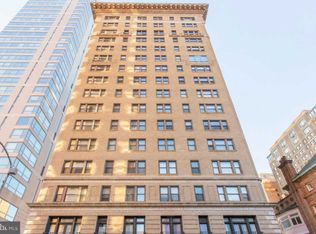 250 S 17th St APT 200, Philadelphia, PA 19103