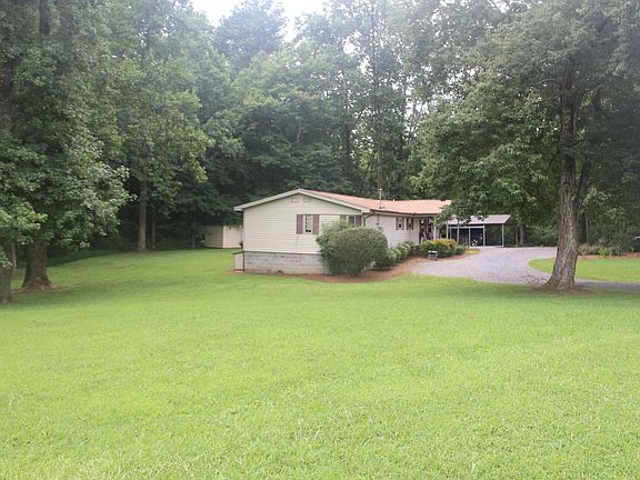 3rd image of 1049 Buckner Rd