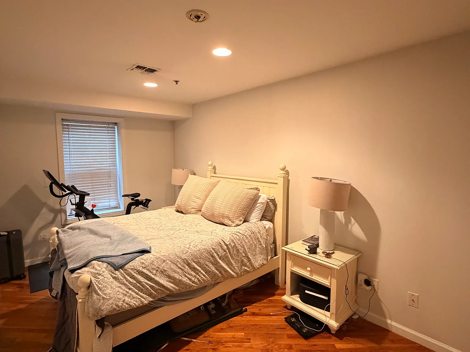 1 bed, $2,600 — Photo 4