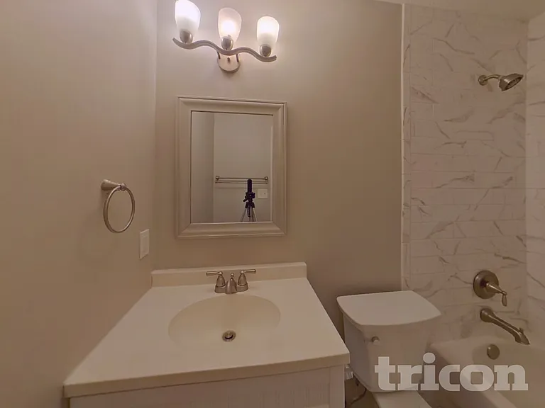 245 Bentley Way — Photo 12