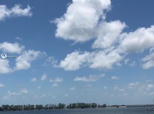 200 SE 15th Rd APT 4A, Miami, FL 33129