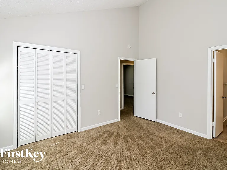 3201 Delhi Dr — Photo 11