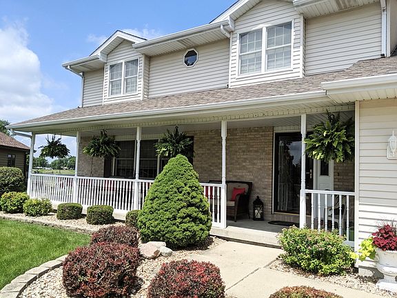 3rd image of 475 N Luxford Ct
