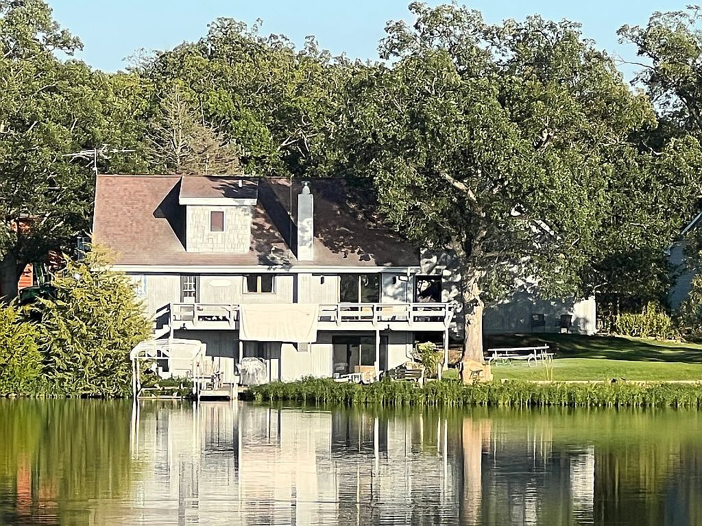 100 Chickasaw Ln, Loda, IL 60948 Zillow