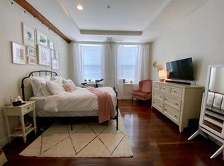425 Harrison Ave #304, Boston, MA 02118