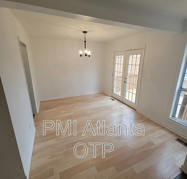 1782 Millview Dr — Photo 5