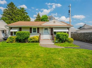 22 Claybrook St, Rochester, NY 14609