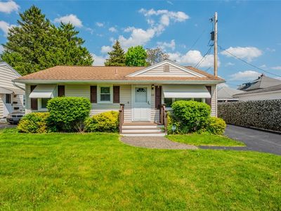 22 Claybrook St, Rochester, NY, 14609