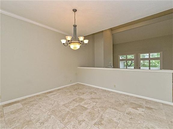 4th image of 4231 Westlake Dr APT G2