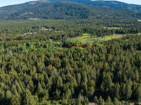 2 Flatiron Dr, Spirit Lake, ID 83869
