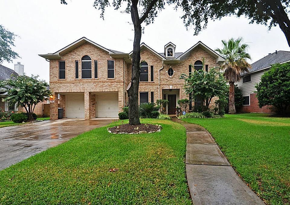 1st image of 318 Indian Summer Dr