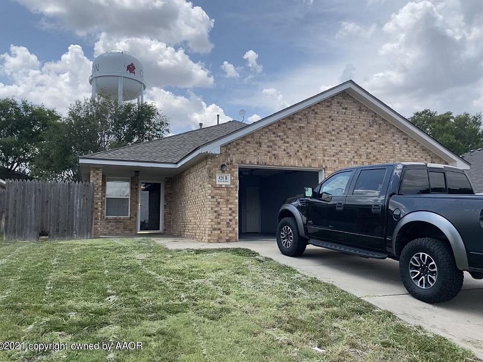 1st image of 28 Windy Meadow Ln