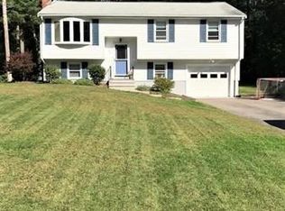 34 Kensington Rd, Norton, MA 02766