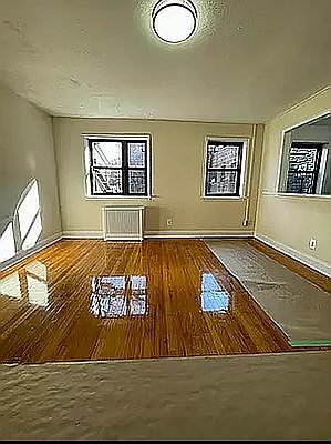 1st image of 20-27 21st St #1