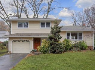 5 Saint Georges Rd, East Brunswick, NJ 08816