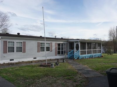 719 Pollard Rd, Kodak, TN, 37764