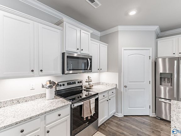 5th image of 14954 Westmeade Ln